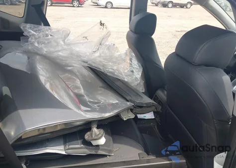 2019 Honda Cr-V Ex-L z USA, uszkodzony, nr VIN 7FARW2H8XKE040543